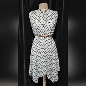 Chic Black and White Geometric Midi Dress